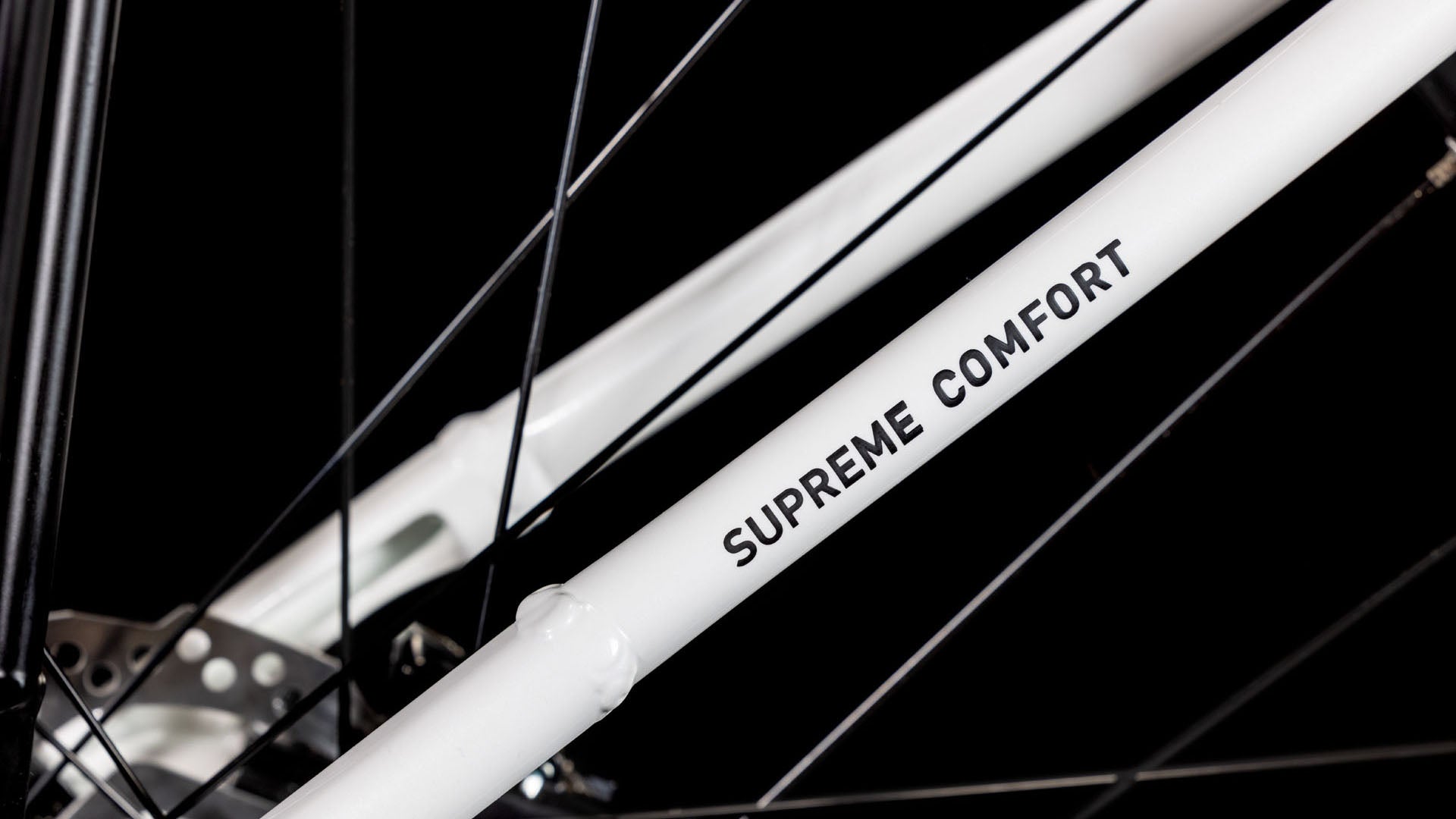 CUBE Supreme Hybrid Comfort ONE 500 metallicwhite´n´black Easy Entry